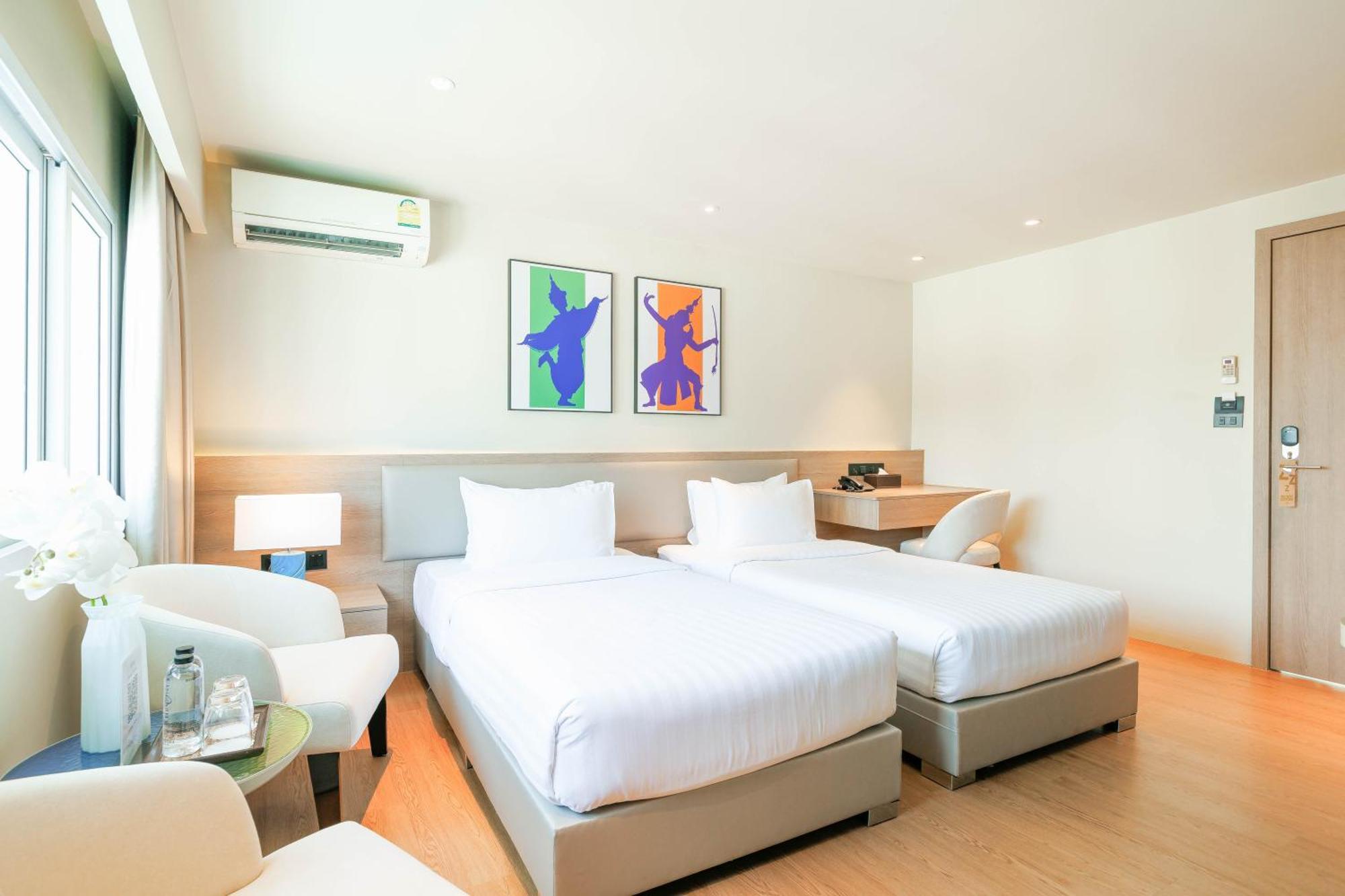 Hotel The One Bay Breeze Pattaya Exterior foto